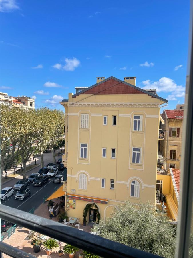 Apartamento Menton Charming Studio Exterior foto